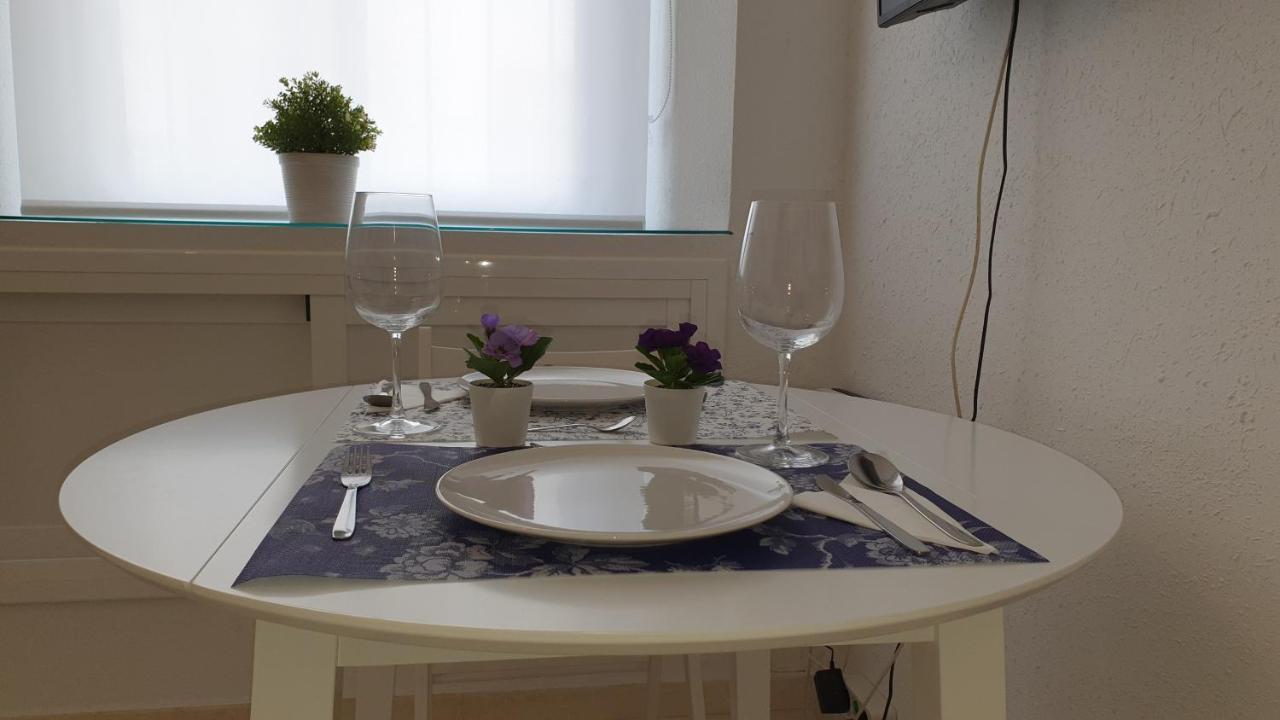 Encantador Apartamento En El Corazon De Sevilla Екстер'єр фото
